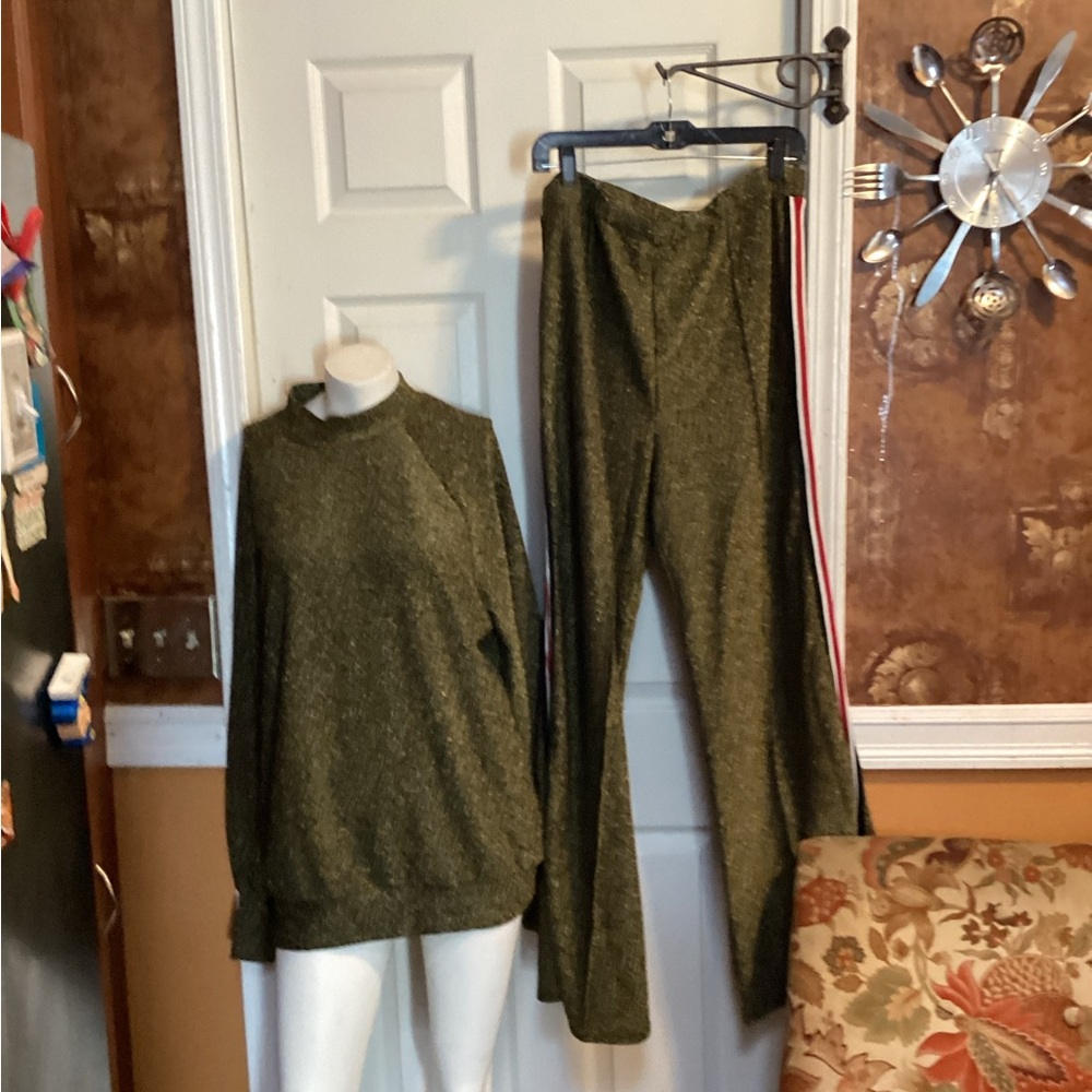 Women's Olive Green Pants & Jumpsuit Set